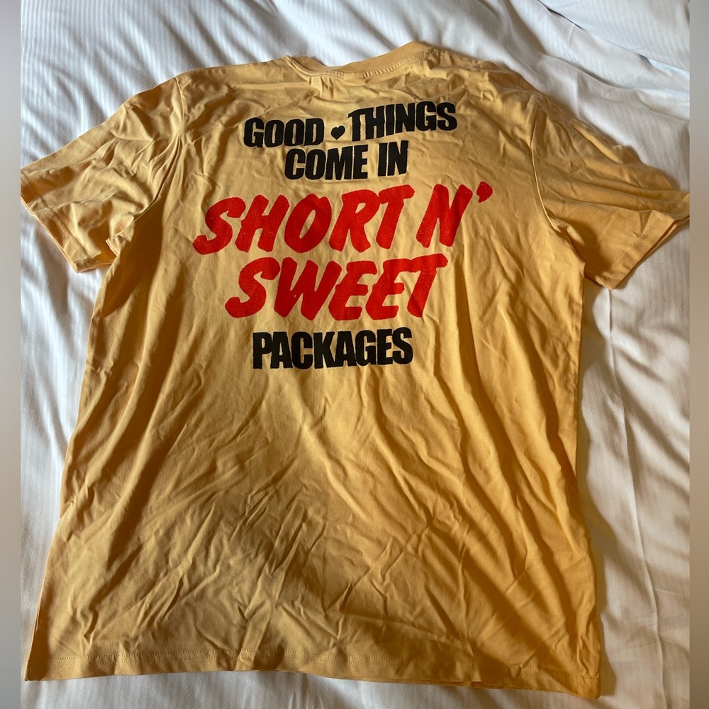 Sabrina Carpenter Lollapalooza 2025 Chicago Exclusive T Shirt - Picture 2 of 2